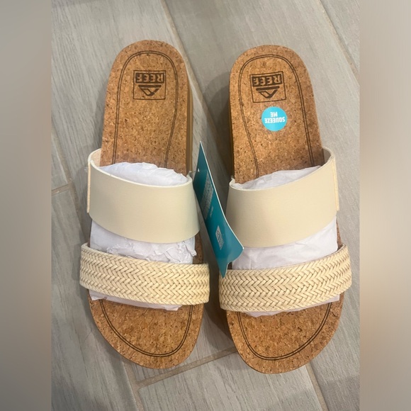 NWT Reef Vista Hi size 9.5 - Picture 2 of 5